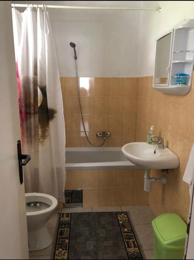 Apartman Jezerce 71 Apartment Luaran gambar