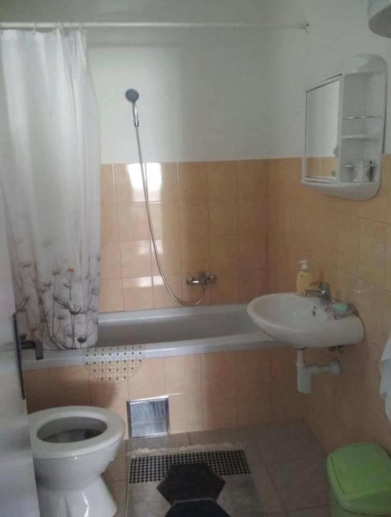 Apartman Jezerce 71 Apartment Luaran gambar